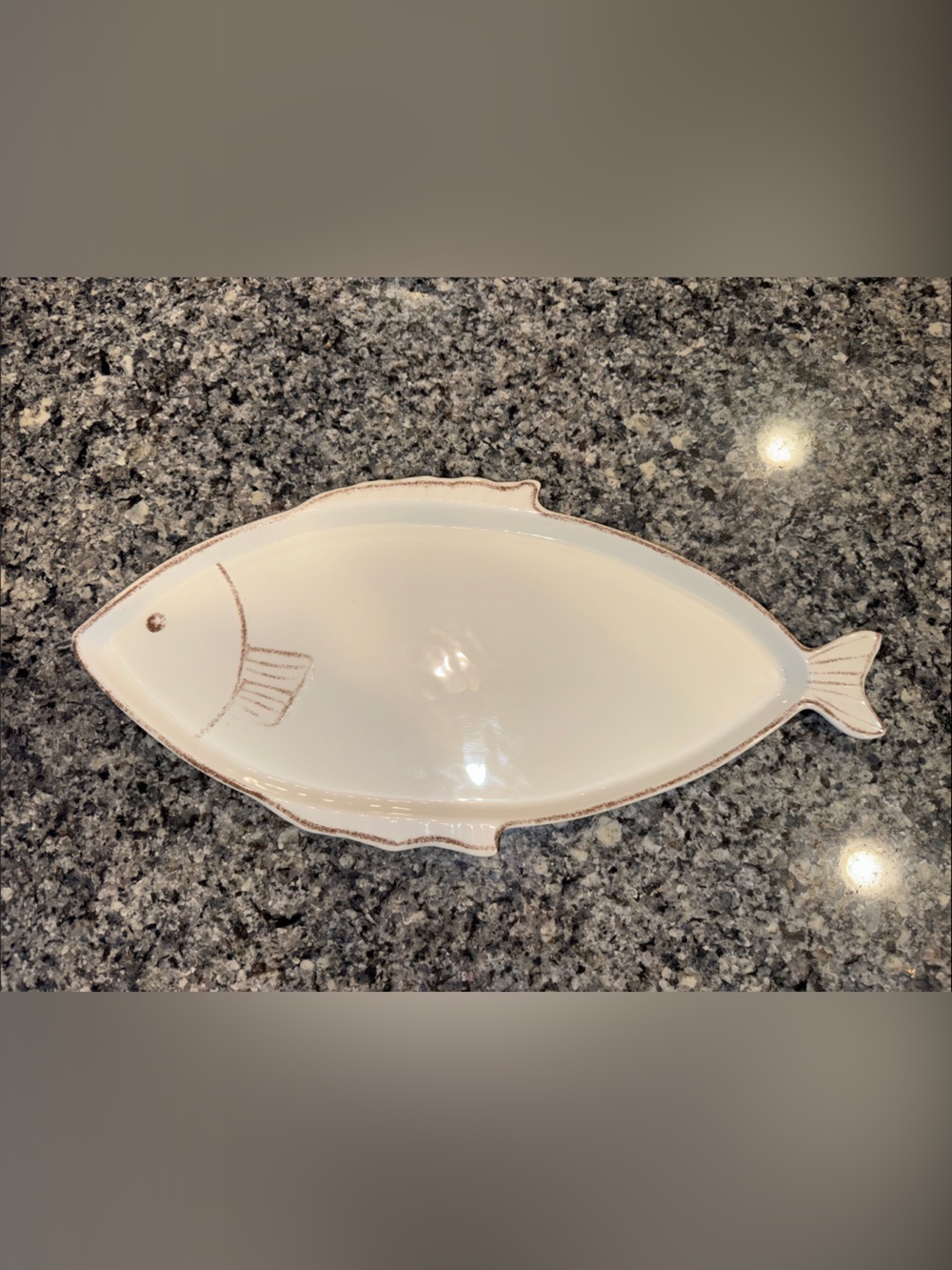 🐟Sigrid Olsen White Fish-Shaped Serving Platter with Brown Trim